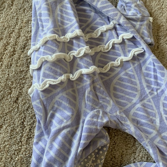 Kickee Pants Ruffle Footie - Picture 2 of 4
